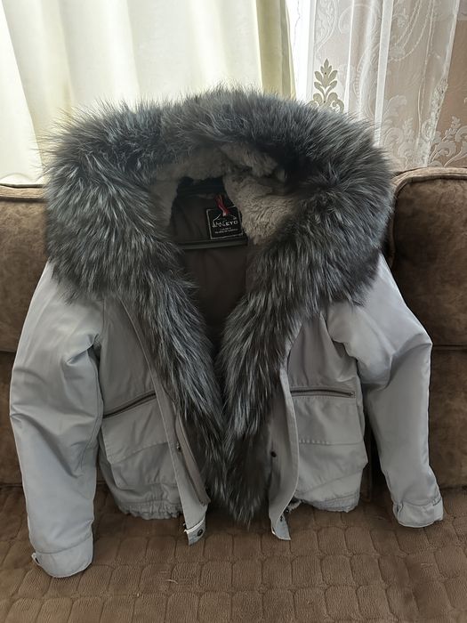 Парка короткая,размер S