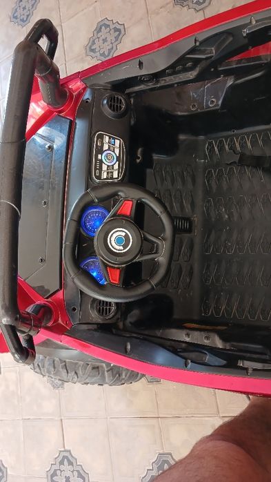 Ручной управлена ва пулти хам бор