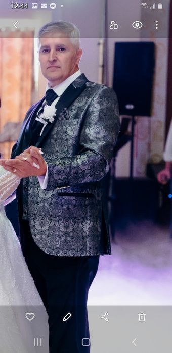 Costum mire model nou