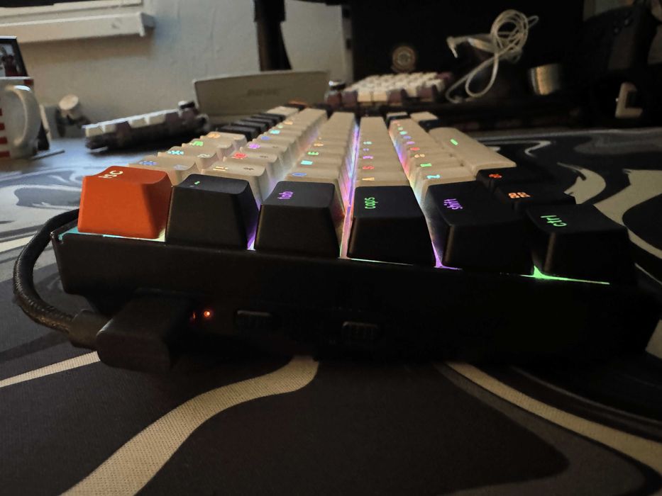 Tastatura mecanica Keychron K2 - Bluetooth - Gateron Red - Hot Swap - RGB
