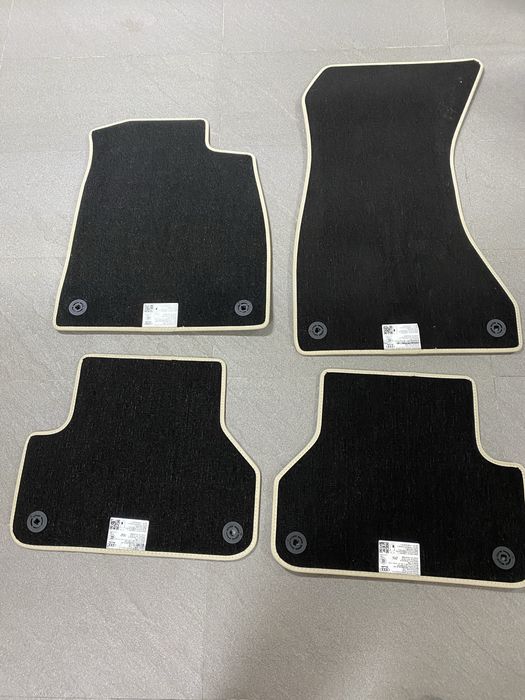 Vand covorase mocheta audi a4