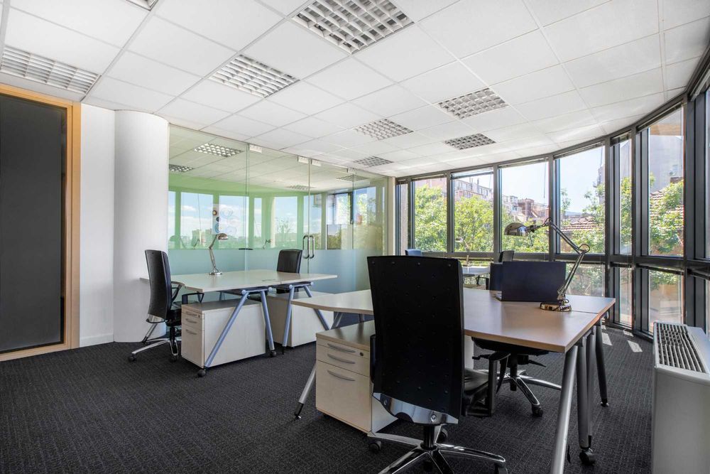 Резервирайте офис пространство за фирми от всякакъв мащаб в Regus City West