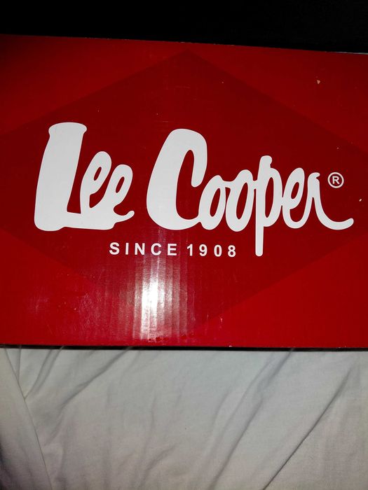 Мъжки черни обувки Lee Cooper номер 46 почти нови