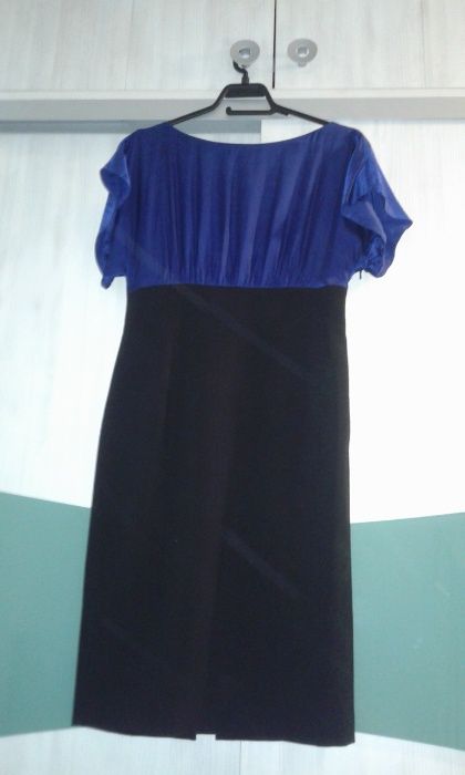 Елегантна вталяваща рокля COAST – синьо/черно - L