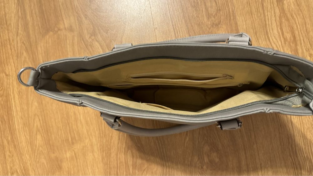 Дамска чанта