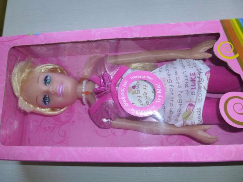 Кукла манекен музикална - НОВА