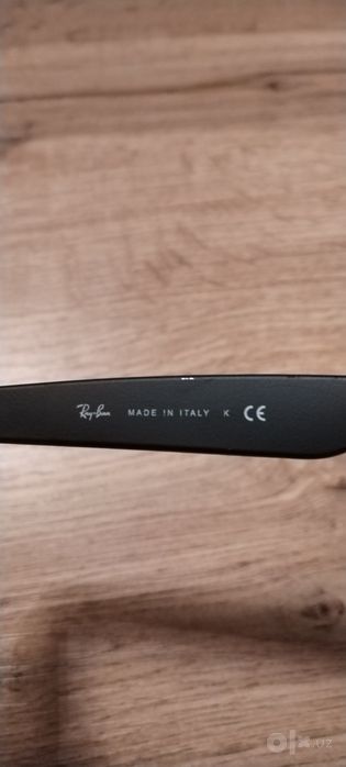 Продам солнцезащитные очки Ray Ban New Wayfarer RB2132