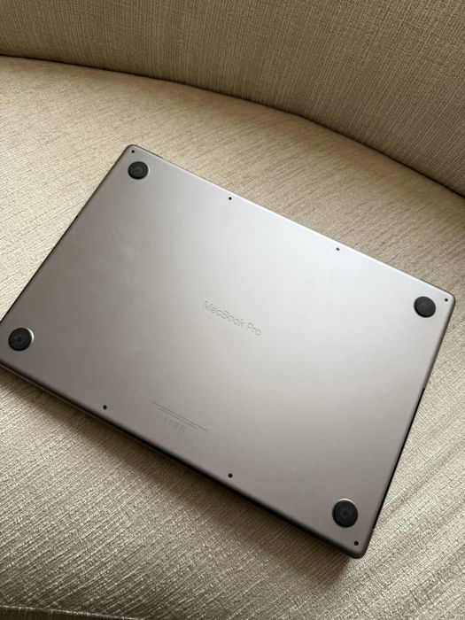 MacBook Pro 16-inch (2023) Bucuresti Sectorul 1 • OLX.ro