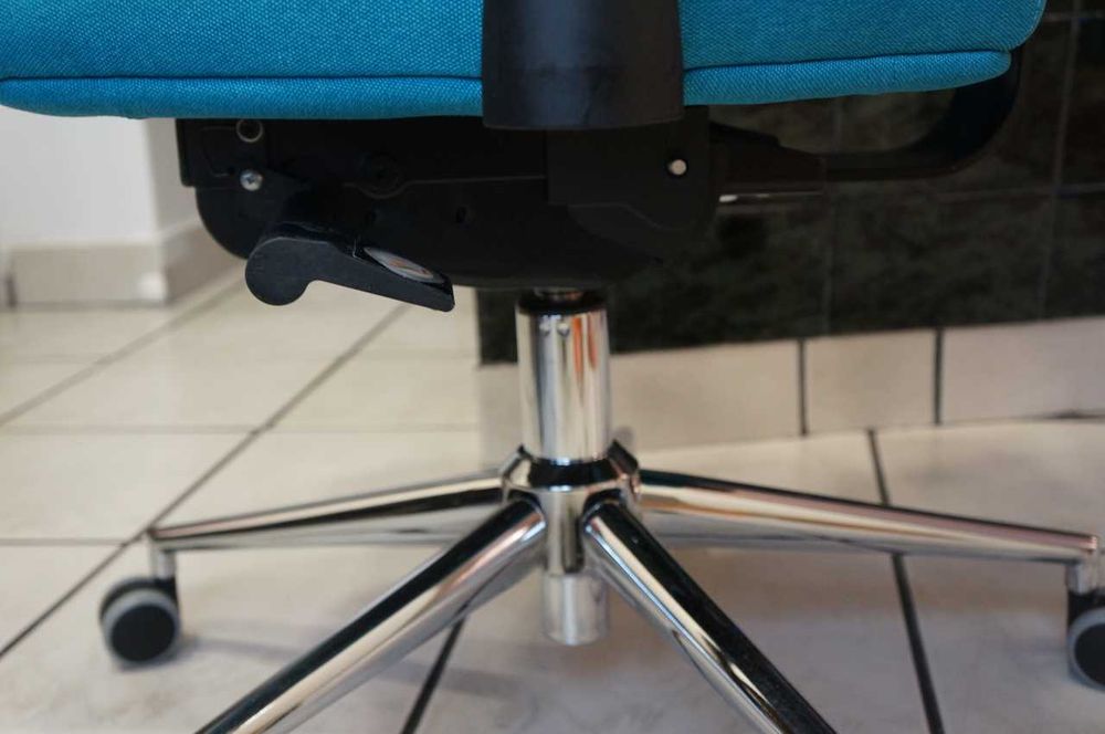 Ергономичен стол KULIK NANO Italy