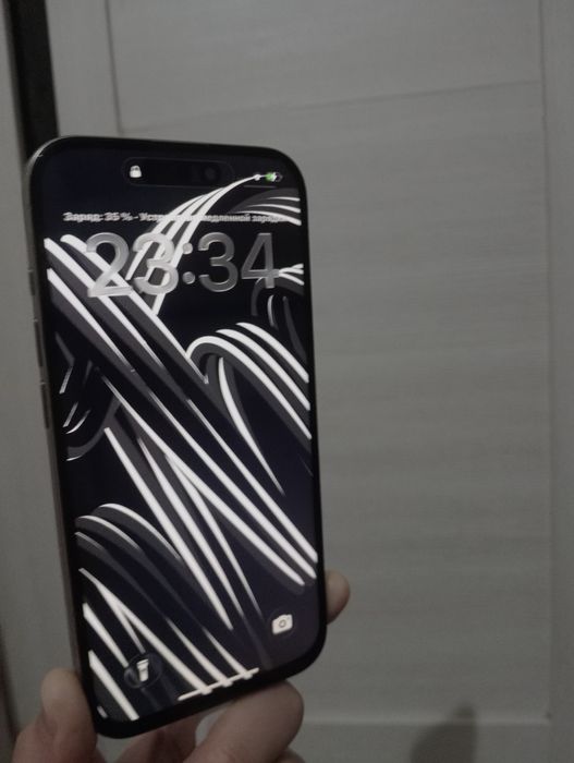 iPhone 15 pro 256 gb