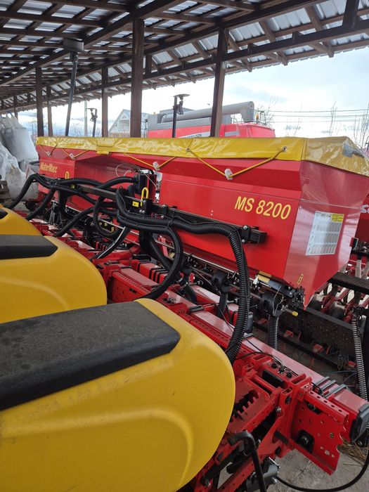 Vând semănătoare porumb Matermacc 6 rânduri Italia 2021