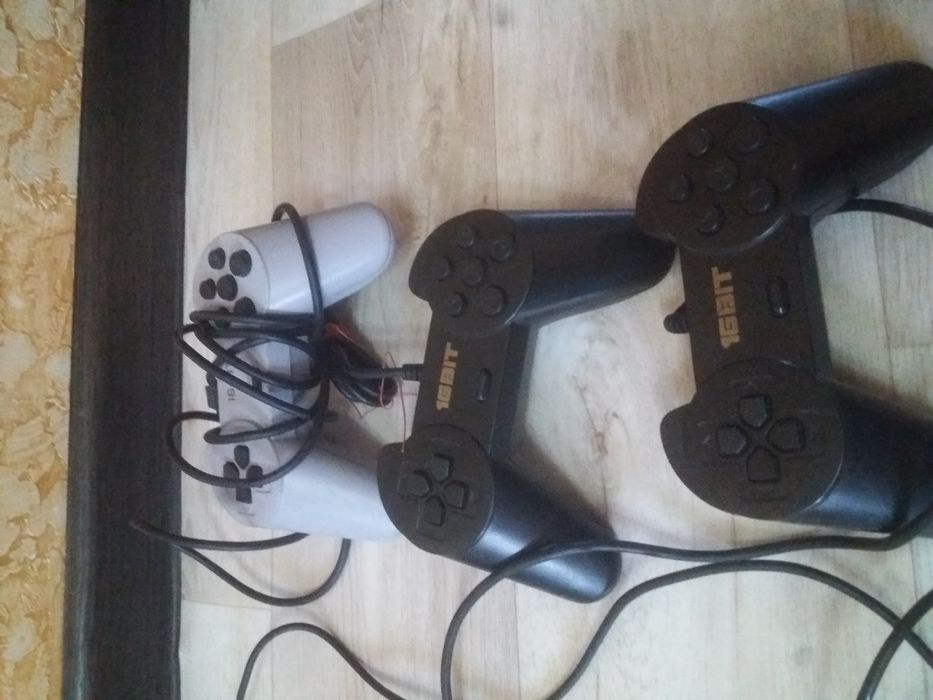 Джойстик на Сега/Денди