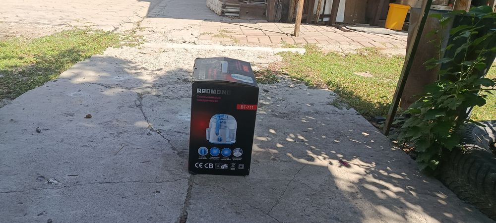 Продам соковыжималку
