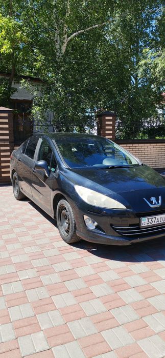 Продам пежо408.  В хорошем состоянии