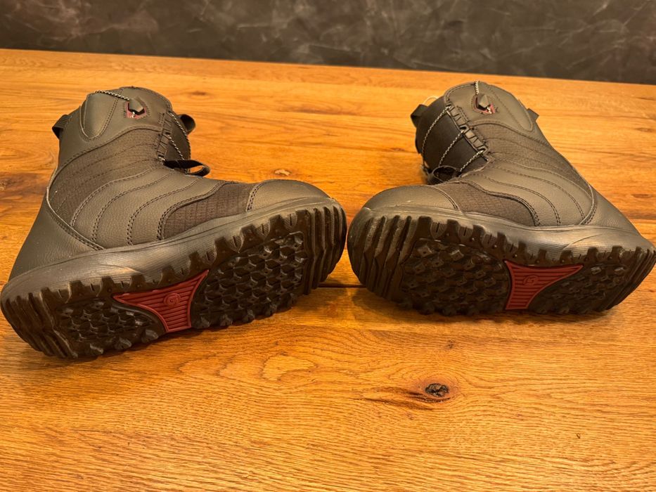 Snowboard boots Burton Mint (negri) dama / copii 37 EUR