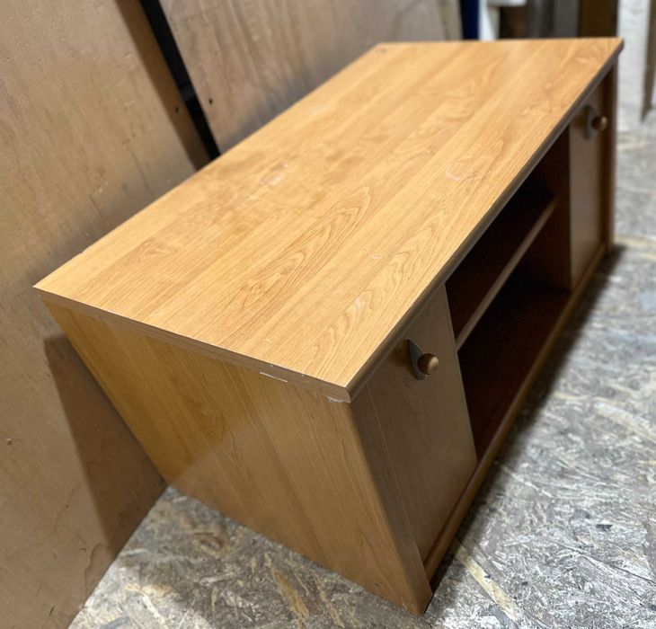 Oferta Speciala 99 lei Comoda TV cu usi si rafturi; Mic Dulap cu polite; Pantofar