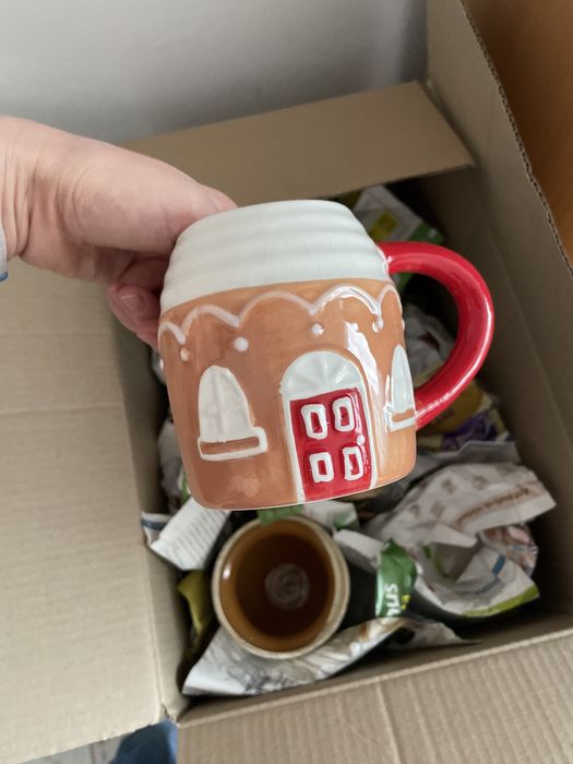 Farfurii si cani nu sunt set