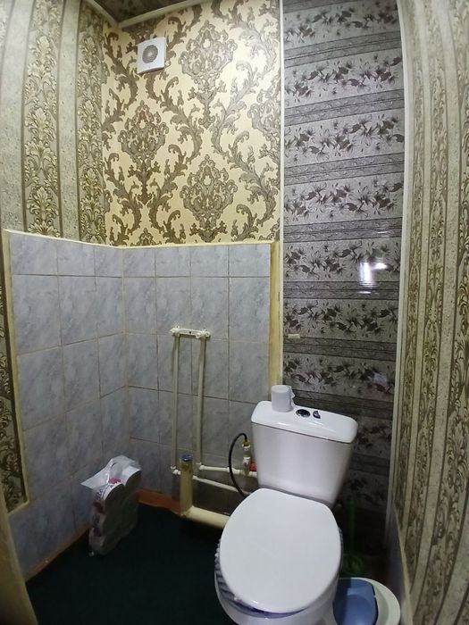 Vasxod Indiskiy domda kvartira sotiladi. 3xonali
