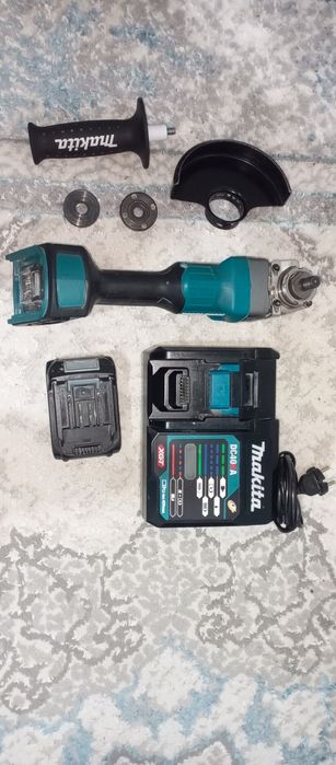 Болгарка аккумуляторная ушм 125