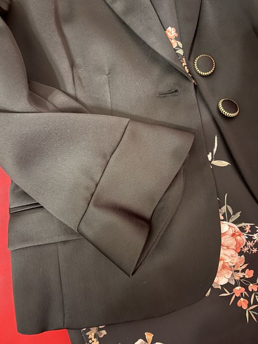 Costum nou Steilmann