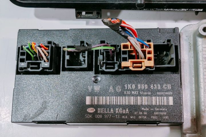 Kit Pornire  1.9 tdi 03G906021HK Volkswagen VW Caddy a 3-a generatie