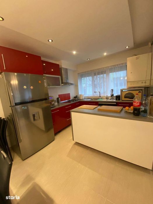 Duplex 4 camere ! 3 parcări ! Str Prof Dumitru Mocanu