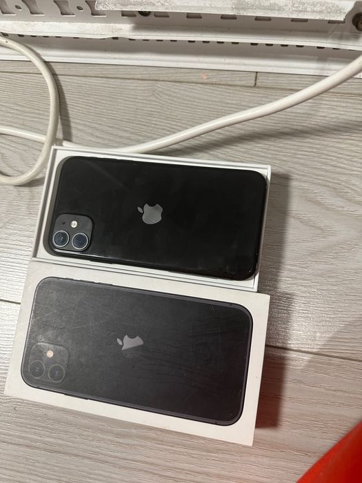 Apple айфон 11 продам