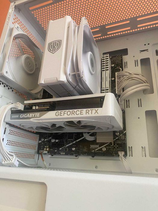 Геймърски | i5 14400F | RTX 5060 | 16GB | 1TB |