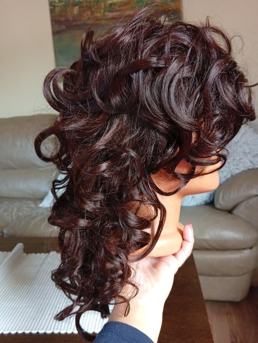 Дамска перука, нова от изкуствен косъм