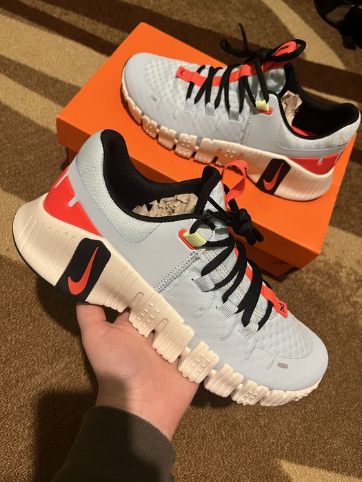 Дамски маратонки NIKE FREE METCON 5