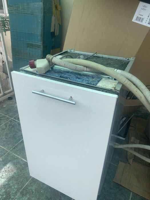 Посудомойка встроенная Beko