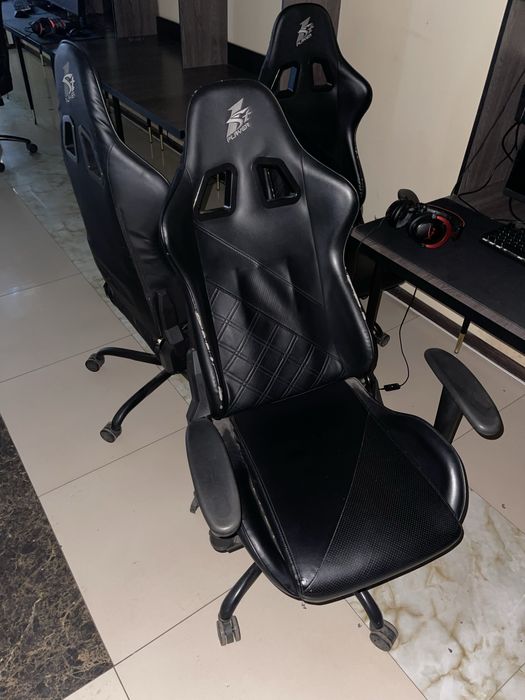 Срочно Продам бу игровое кресло