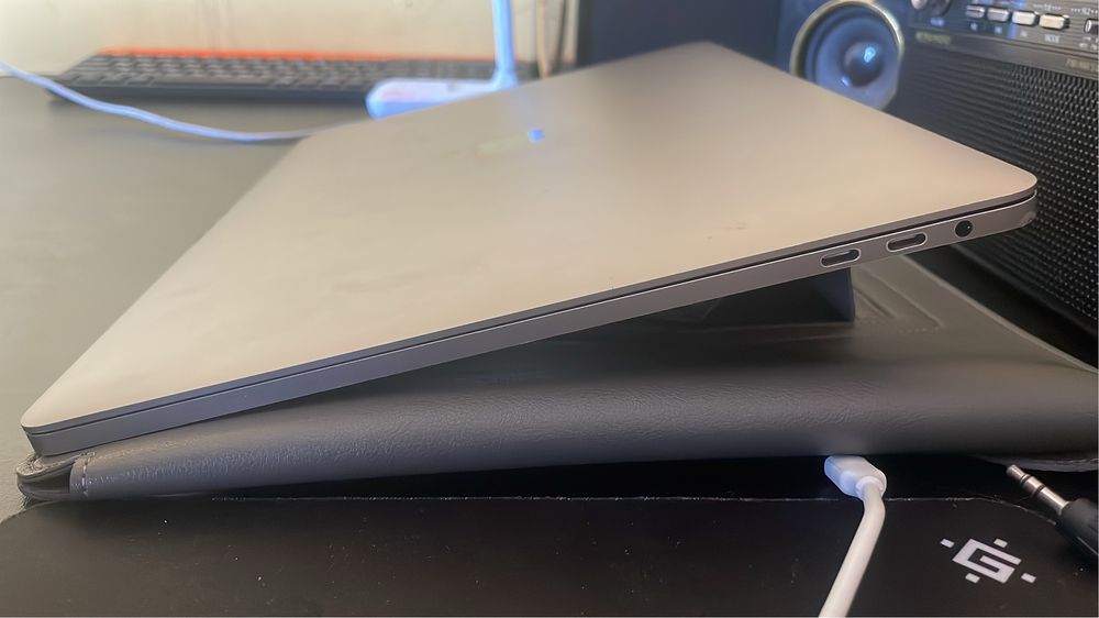 MacBook Pro 16 (2016)
