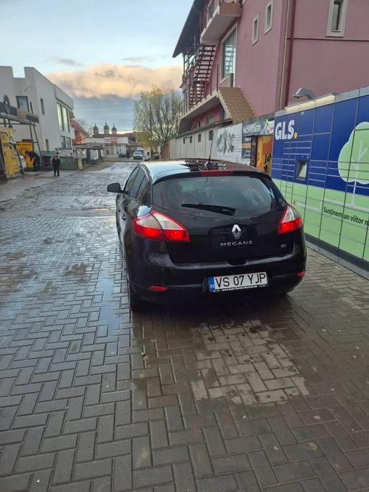 Renault Megane bose facelift.