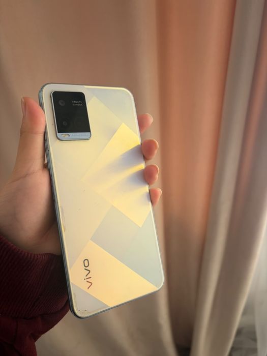 Телефон Vivo Y21 4/64GB