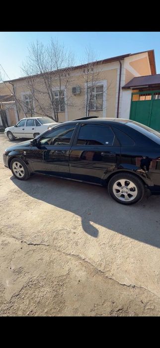 Gentra yangi sotiladi!