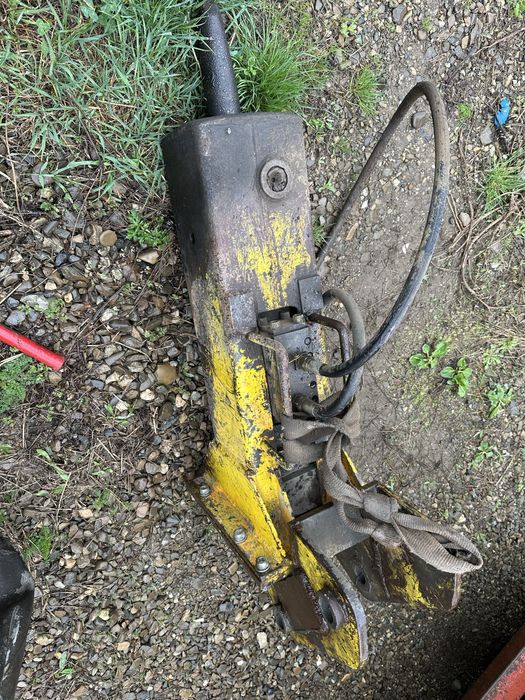 Picon buldoexcavator 250-300 kg