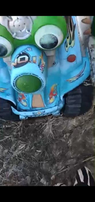 Атракционы качалки.