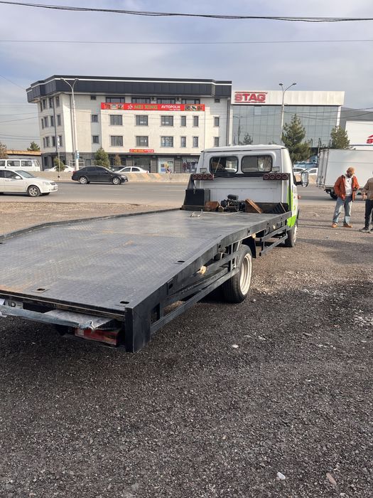 Евакуатор сотилади