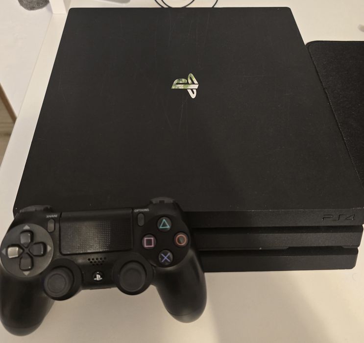 Playstation 4 Pro 1TB, modabil v11.02