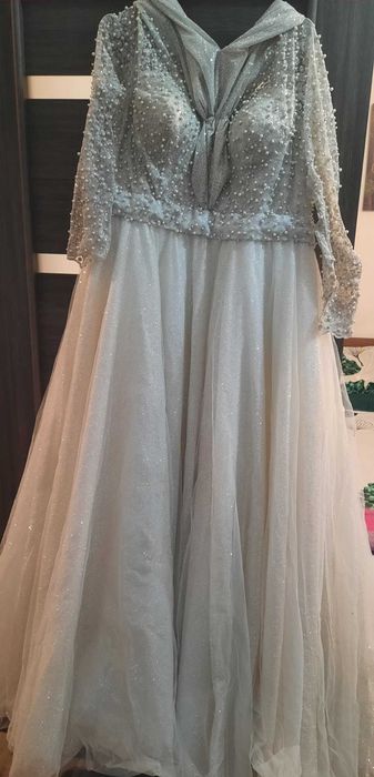 Vand rochie de mireasa purtata o singura data