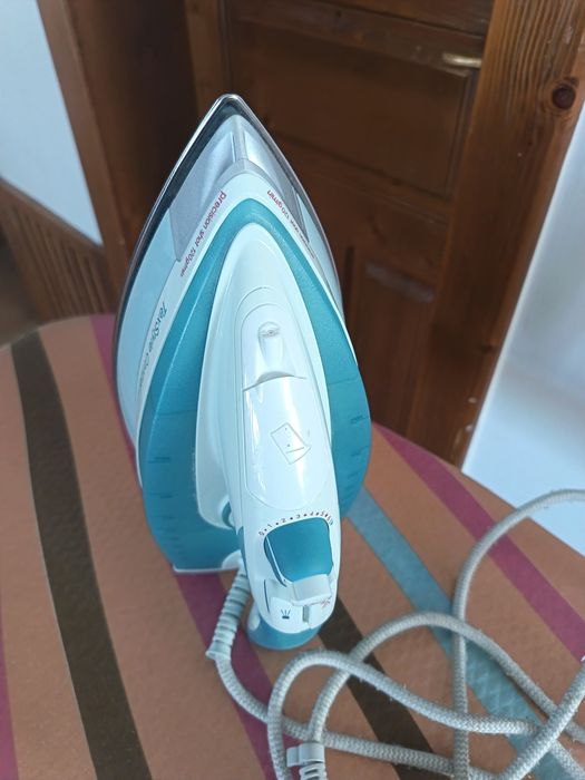 Aparat de calcat Braun