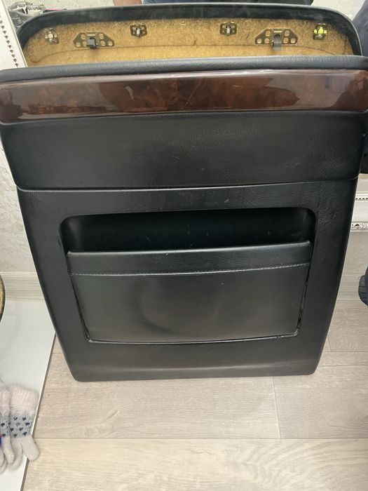 Продам сиденья для БМВ Е38