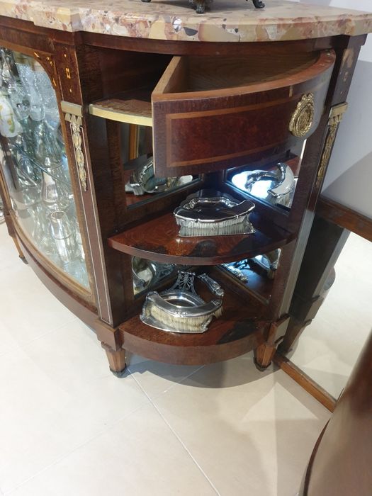 De vânzare 2 bufet stil Louis XVI