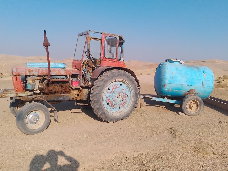 Fermer xizmatida yurib turibti oʻrtacha