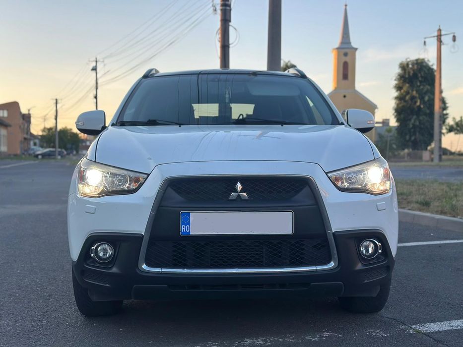 MITSUBISHI ASX 2011 — imagine 2