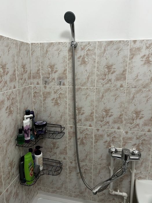 Сместитель в ванну с лейкой