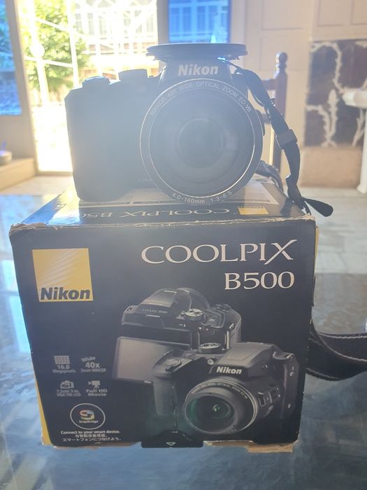 Продаётся фотоаппарат Nikon COOLPIX B500