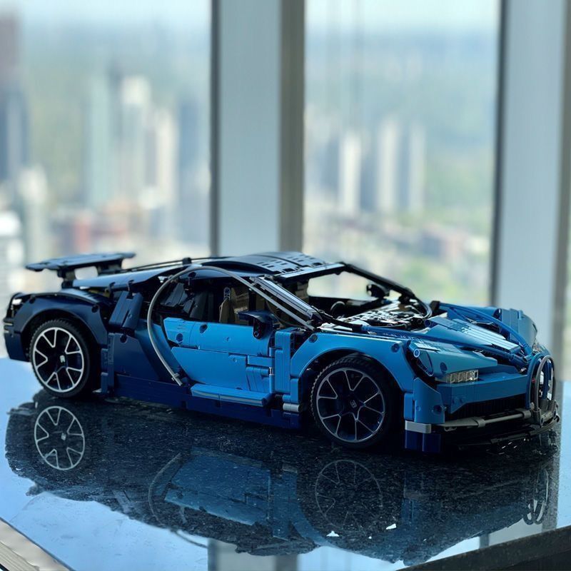 LEGO Bugatti Chiron 2 400 000 so m O yinchoqlar Toshkent Olx