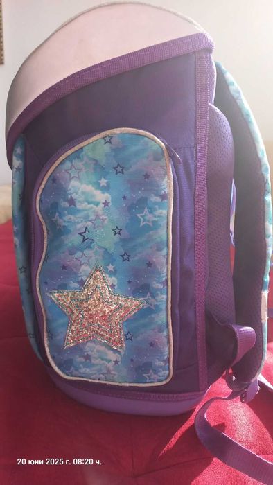 Подарявам ученическа раница за момиче